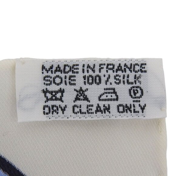 Hermes Carre 70 un Amour De Cheval Love for Horses 100% Silk Scarf - Picture 7 of 10